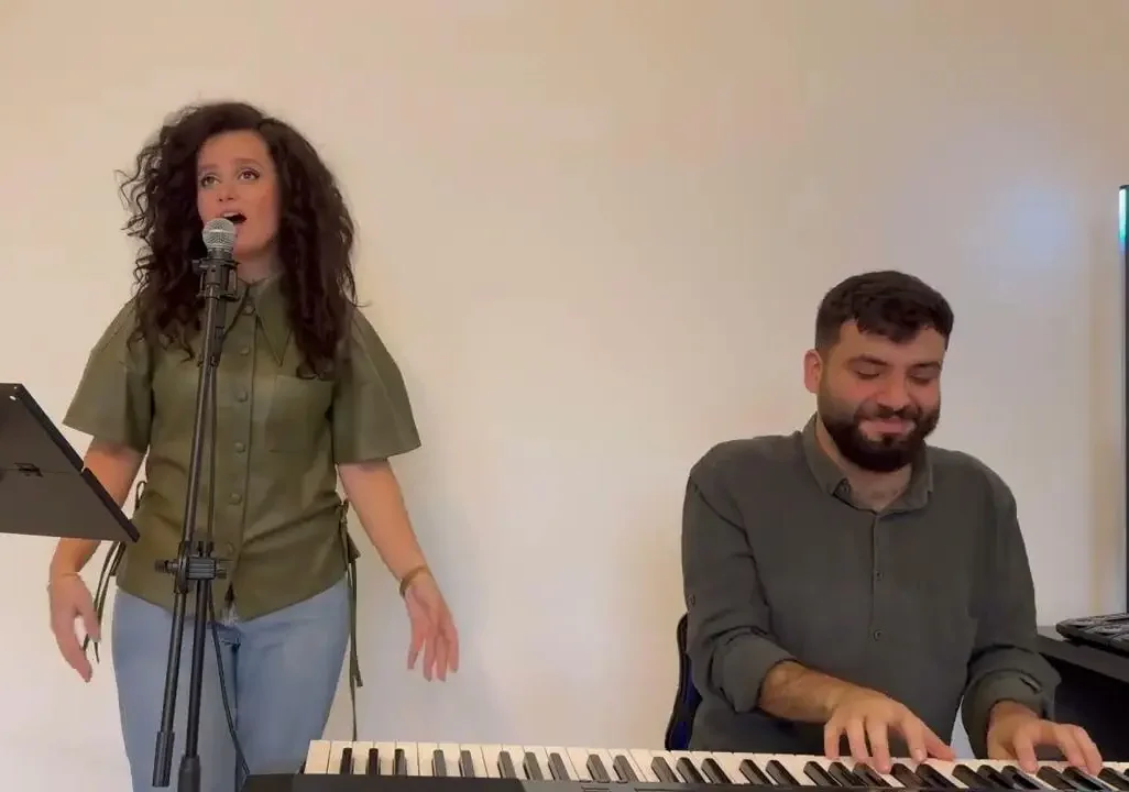  Arabic & English repertoire Duo ( Upbeat ) 